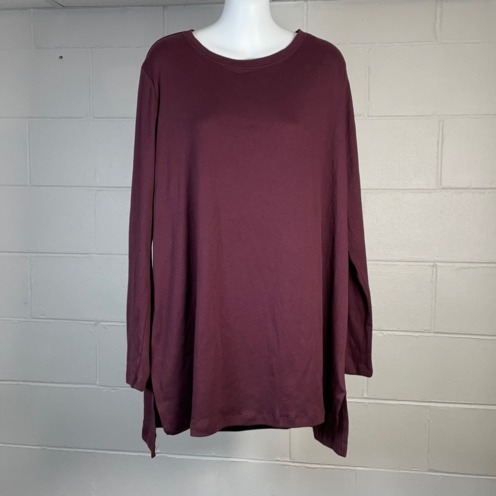 Lane Bryant 18/20 Top NWT color is wine